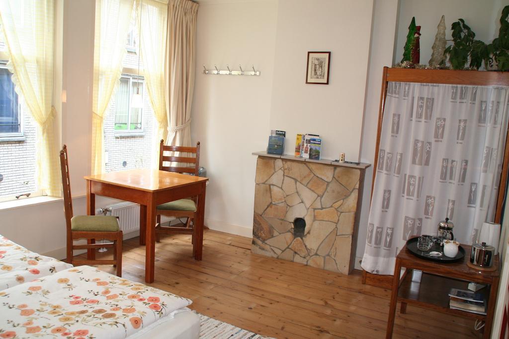 B&B Jordaan Amesterdão Quarto foto